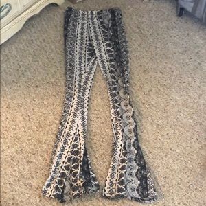 Bell bottom print pants
